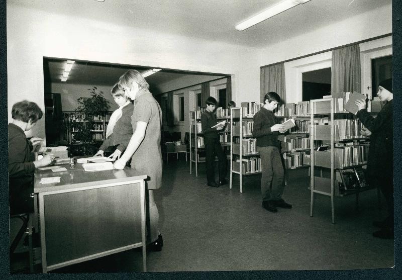 Die Ortslesebibliothek im Schafrain 2