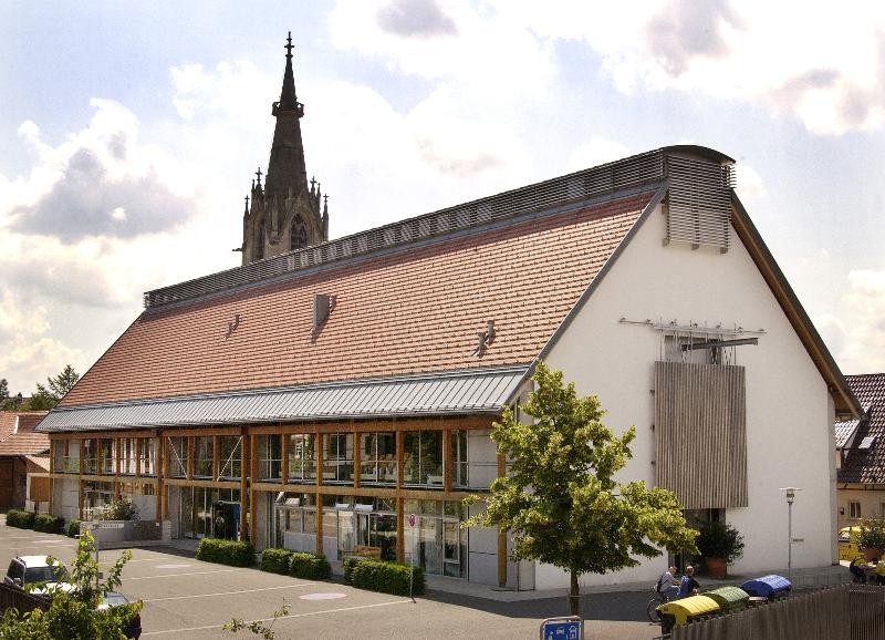 Seit 1997 ist die Bücherei in der Zehntscheuer Echterdingen