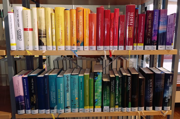 Bücherregal Regenbogenfarben Bücherregal Regenbogenfarben