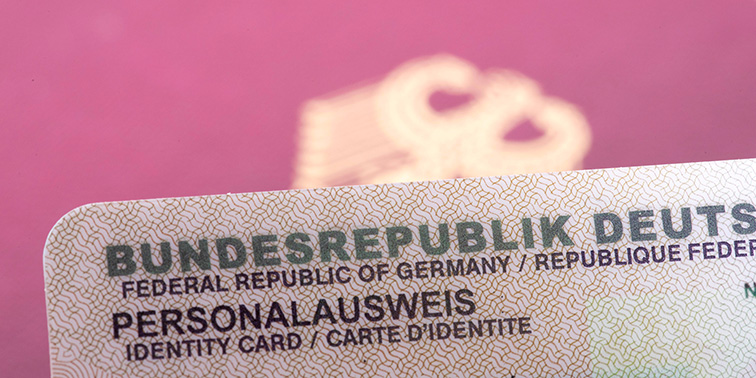 Deutscher Personalausweis und Reispasse
