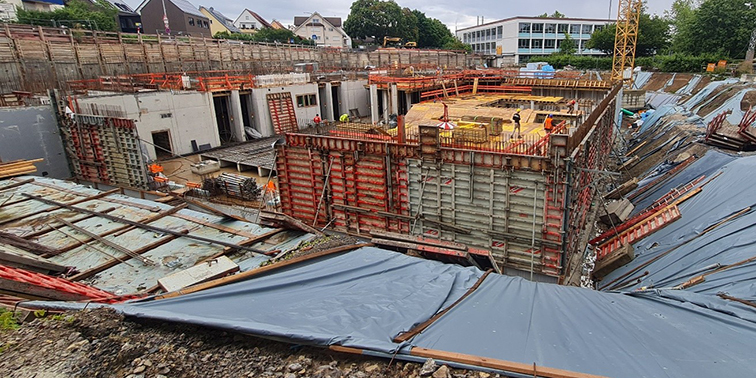 Baustelle Neubau Gartenhallenbad in Leinfelden