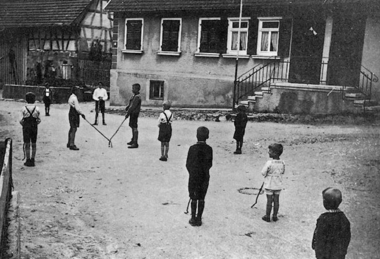 Rosenbrunnenstraße in den 1930er-Jahren Rosenbrunnenstraße in den 1930er-Jahren