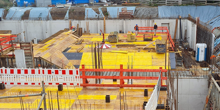 Baustelle Neubau Gartenhallenbad in Leinfelden