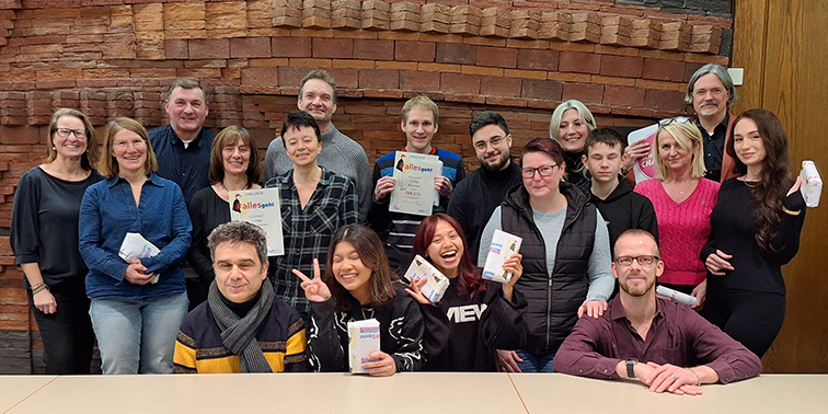 Foto einer großen Personengruppe