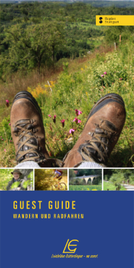 Guest Guide – Wandern und Radfahren Wanderschuhe-Cover der Broschüre Wandern und Radfahren