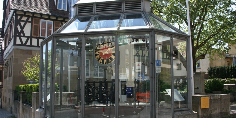 Turmuhr vor Stadtmuseum